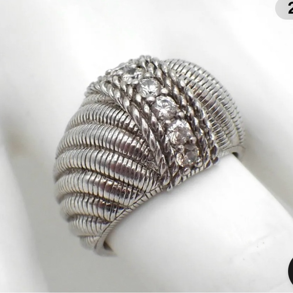 Judith Ripka 925 Sterling Silver Sapphire Domed Twist Band Ring Size 10